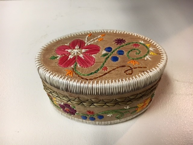 Watermark Arts Center. Quill box by artist Cari Tabor